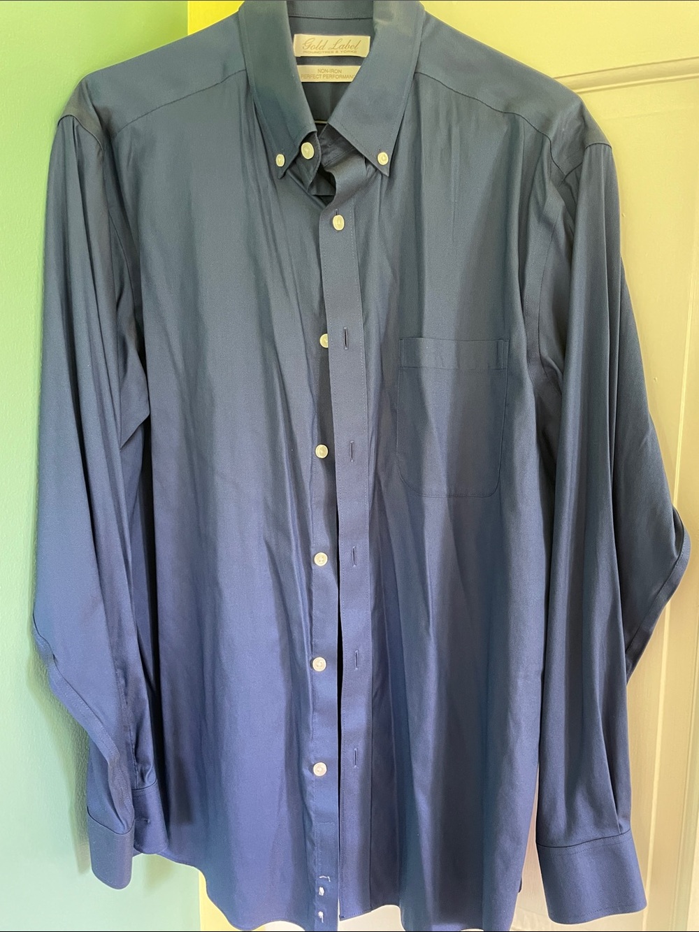 Rountree & Yorke Gold Label Men's Button-Down Shirt in Dark Blue